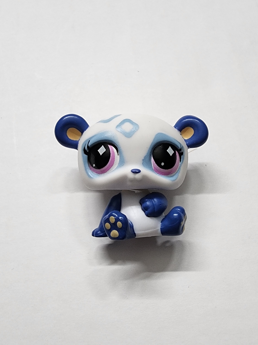 Littlest Pet Shop #70  Purple And White Panda Surprise Box Series 2 G7